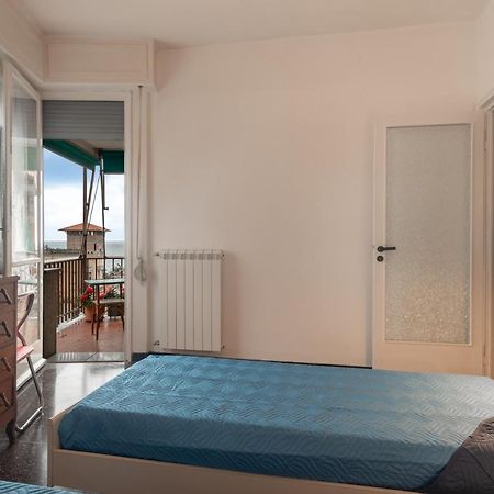 Rivierarent Moma 100 Metri Dal Mare Appartement Finale Ligure Buitenkant foto